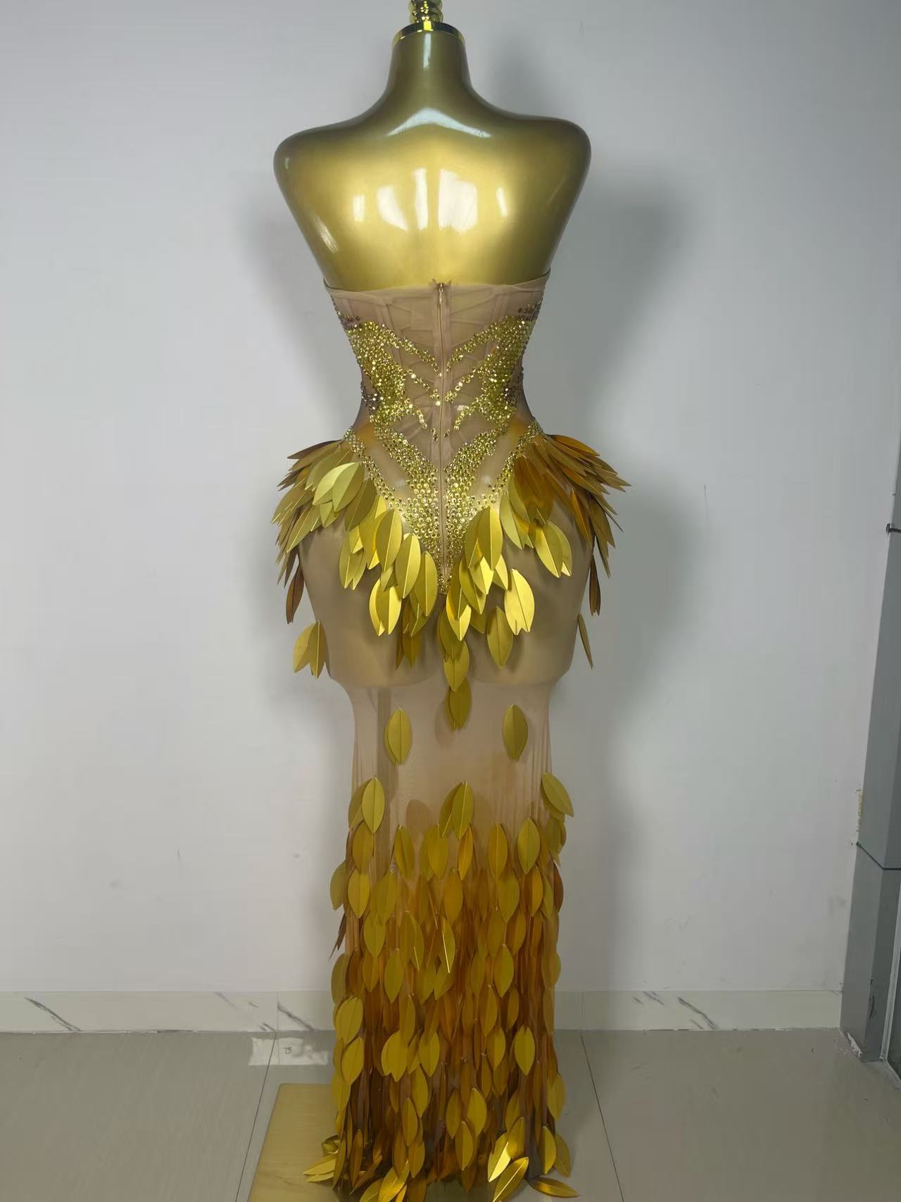 Sparkly Gold Rhinestone Sequin - огляд і ціна Sparkly Rhinestone Club Party Dress